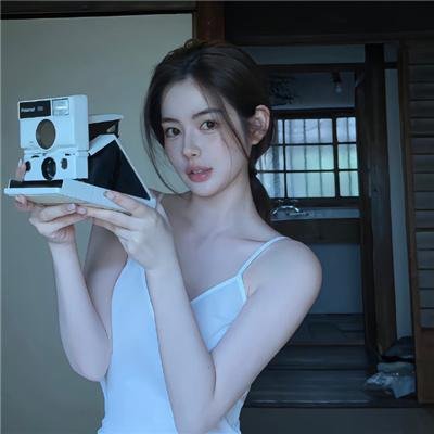 顾总又在孔雀开屏